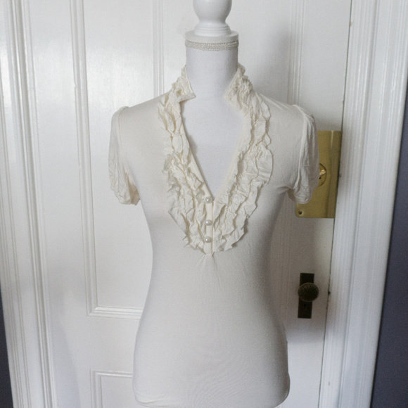 SALE!!!  Ruffled Collar Top - Picture 2 of 2